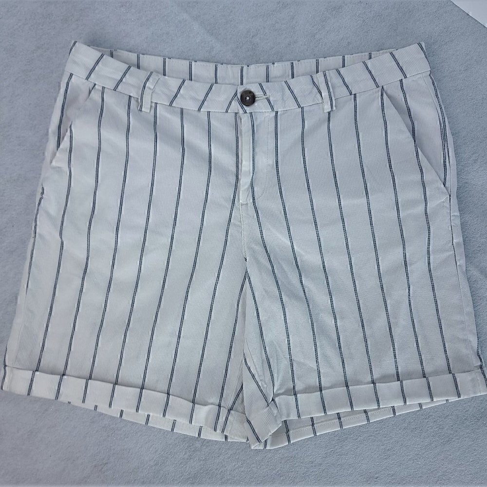 Esmara Cream With Navy Stripes Summer Shorts Size 10